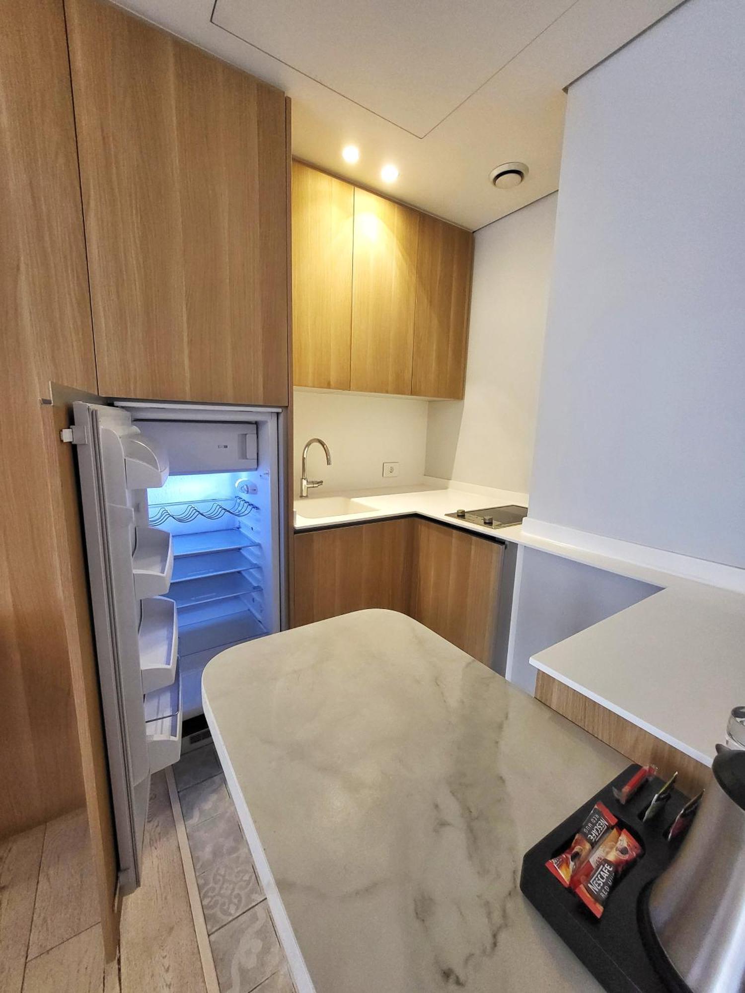 Monot Suites Beirut Luaran gambar